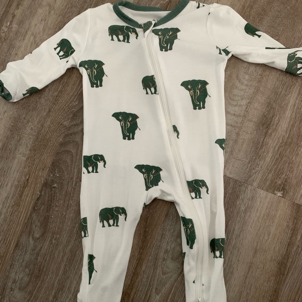 KYTE BABY elephant footie